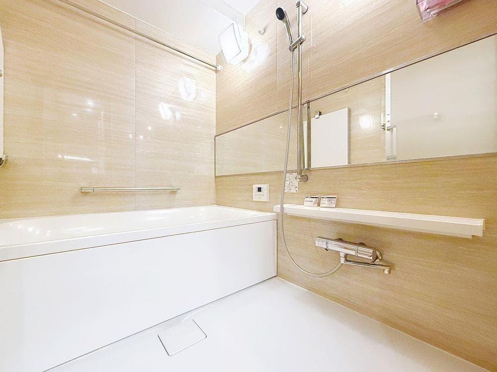Modern 2BR with Home Office in Koishikawa - View 1