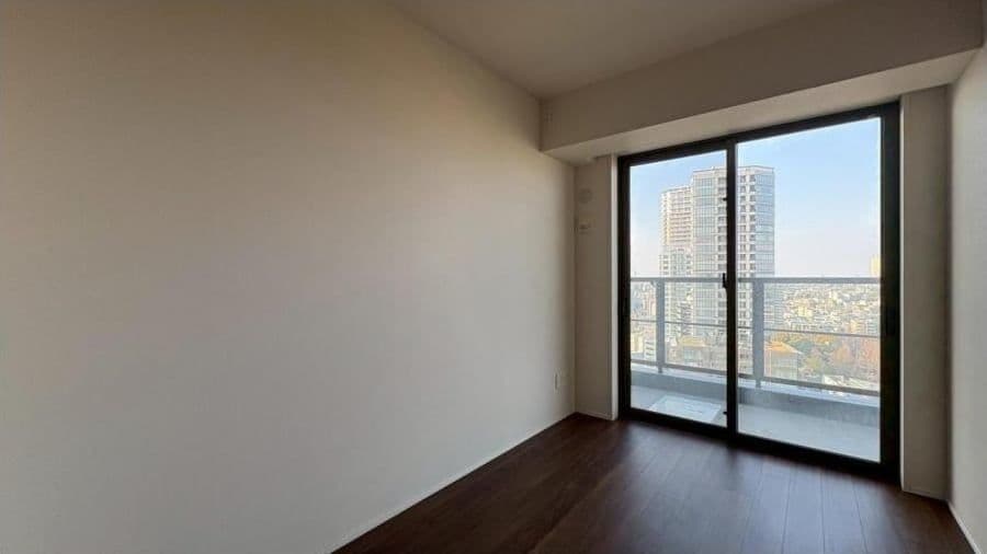 Spacious 2BR Luxury Condo, 4 Min to Nezu Station - View 1