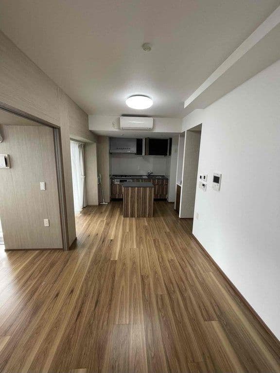 Contemporary 2BR Apartment, 4 Min to Minowa Station - View 1