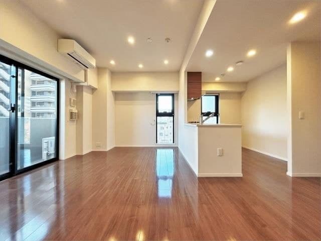 Renovated 2BR in Nishi-Asakusa, Near Tawaramachi - View 1