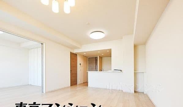 Spacious 3BR Luxury Home Near Sumiyoshi Station - View 1