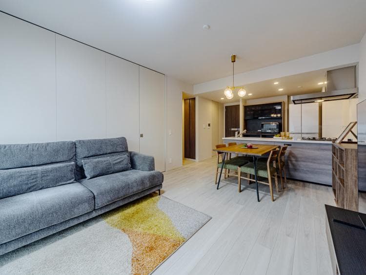 Luxury 3BR with Park Views in Oshima - View 1