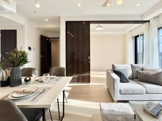 Luxury 3BR in Ariake with Tokyo Bay Views - View 1