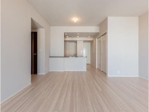 Modern 2BR Near Tennozu Isle Station in Shinagawa - View 1