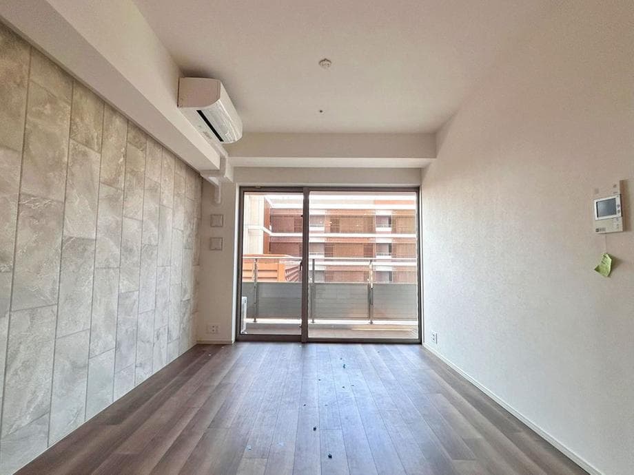 Luxury 2BR, 1 Minute from Musashikoyama Station - View 1