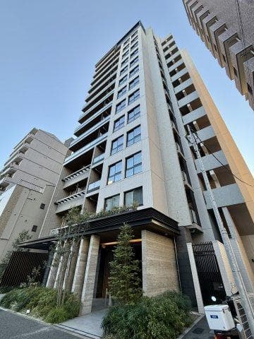 Stylish Nakameguro Studio in a Vibrant Neighborhood - View 1