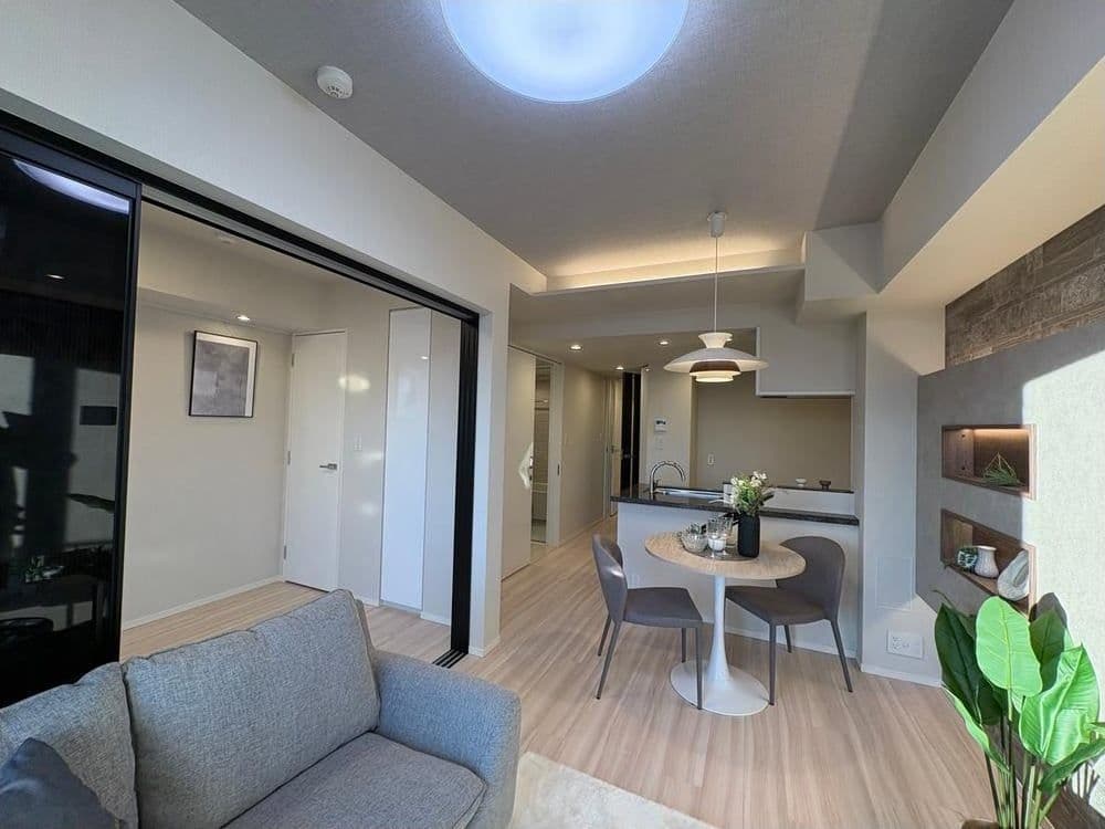 Chic Nakameguro Studio Near the Cherry Blossoms - View 1