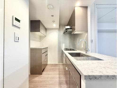 Prime 2BR Luxury Apartment 2 Mins to Omori Station - View 1