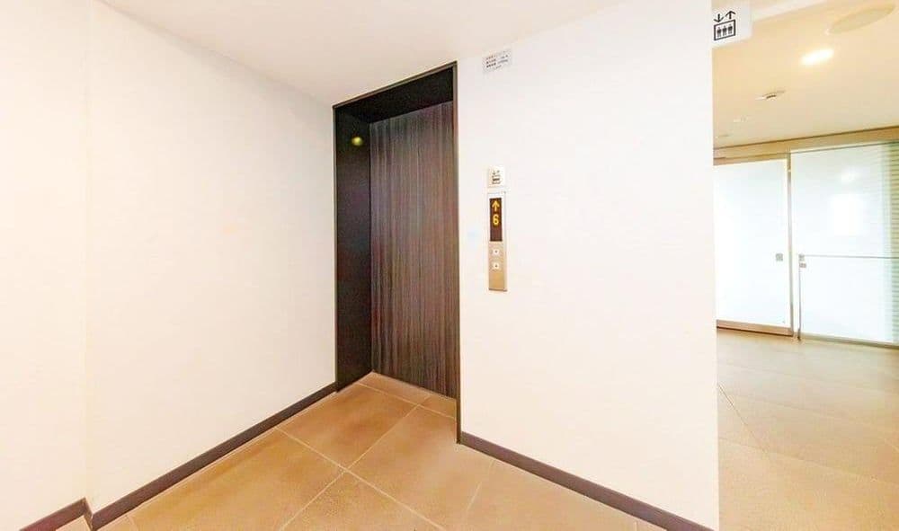 Corner Unit 2BR at Komazawa-Daigaku Station - View 1
