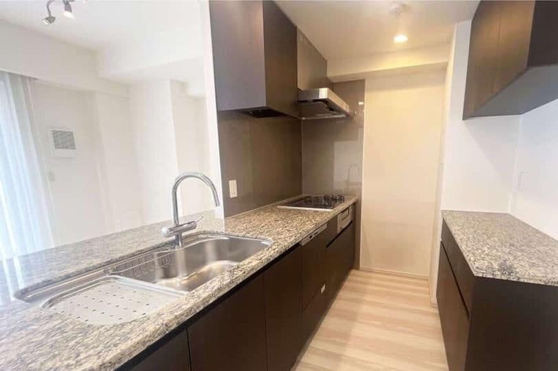 Sunlit 3BR Garden Home Near Futakotamagawa - View 1