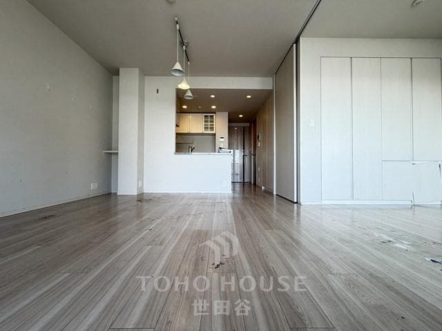 New Construction 3BR Near Yoga Station - View 1