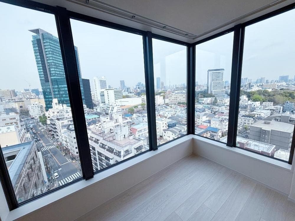 Prime Shibuya 2BR Tower Unit Near Ginza Line - View 1