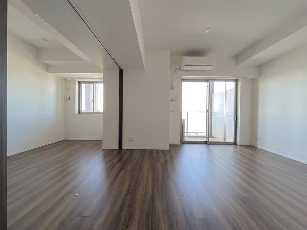 Newly Built 2BR in Nakano's Arai District - View 1