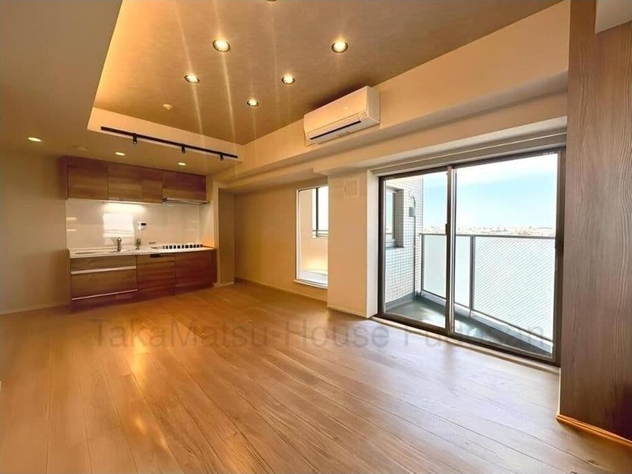Fully Renovated Corner 2BR in Koenji - View 1
