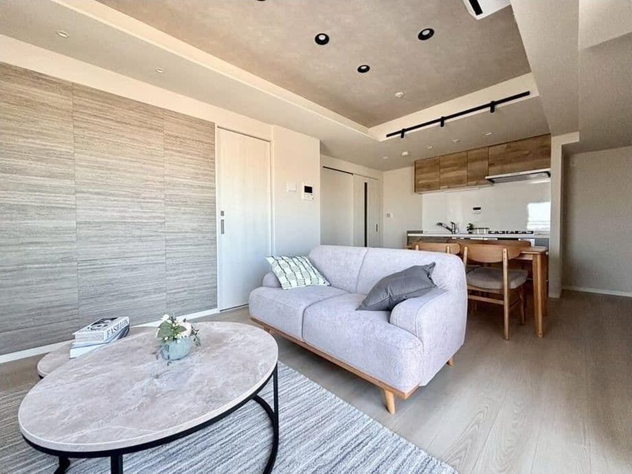Sunlit 2BR Near Koenji Station - View 1
