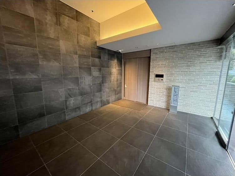 Luxury 2BR Just 1 Min from Higashi-Nakano Station - View 1