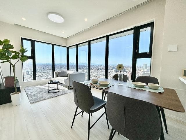 Luxury 3BR with Two Baths in Ikebukuro - View 1