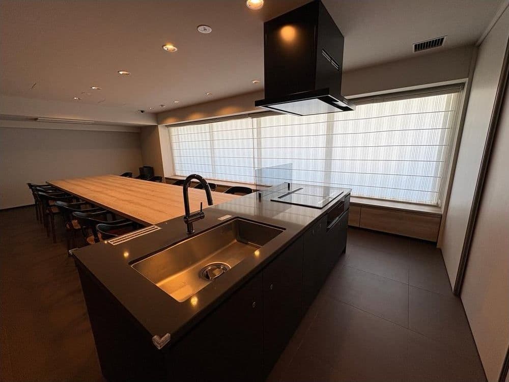 New Luxury 2BR, 3 Mins from Kanamecho Station - View 1