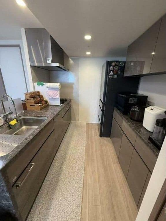 Spacious 2024 2BR with Den in Prime Ikebukuro - View 1