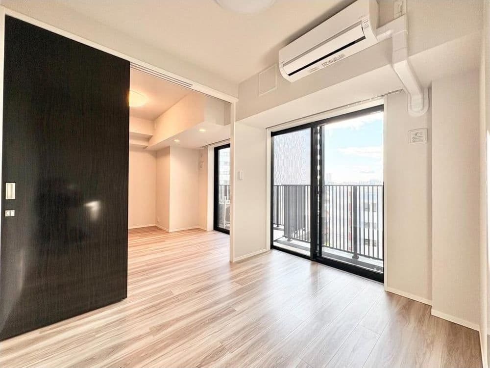 Chic 3BR with Den Near Komagome Station - View 1