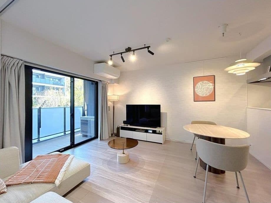 Modern 2BR Gem, 4-Min Walk to Nakamurabashi Station - View 1