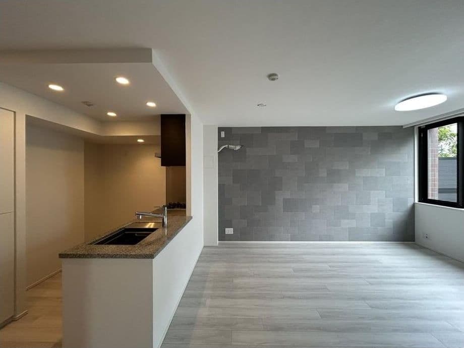 Large 4BR Apartment, 16 Min to Musashiseki Station - View 1