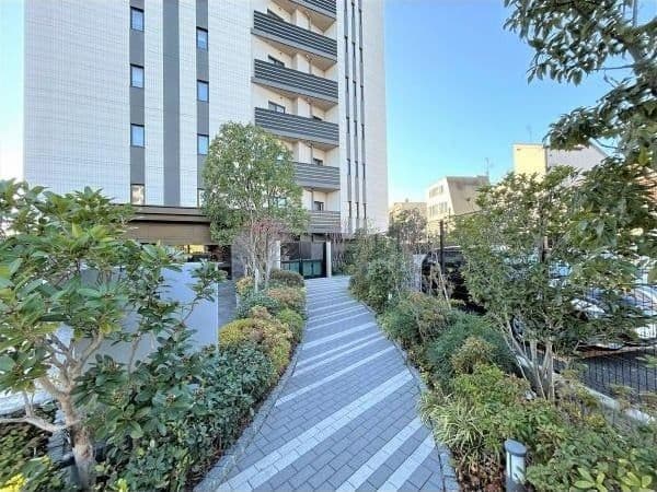 Modern 3BR Near Kanamachi Station in Katsushika - View 1