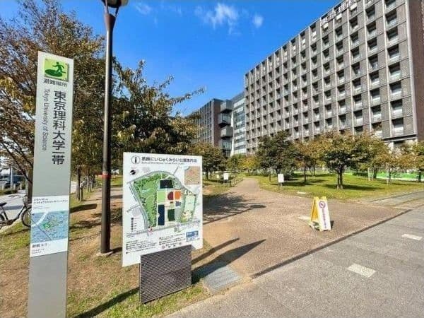 Comfortable 3BR with Easy Kanamachi Station Access - View 1