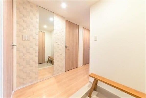 Spacious 4BR Family Home in Edogawa's Hirai - View 1