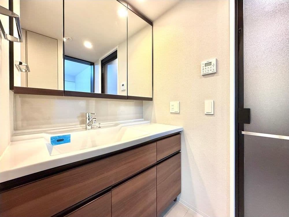 Contemporary 2BR Near Kichijoji's Shops & Parks - View 1