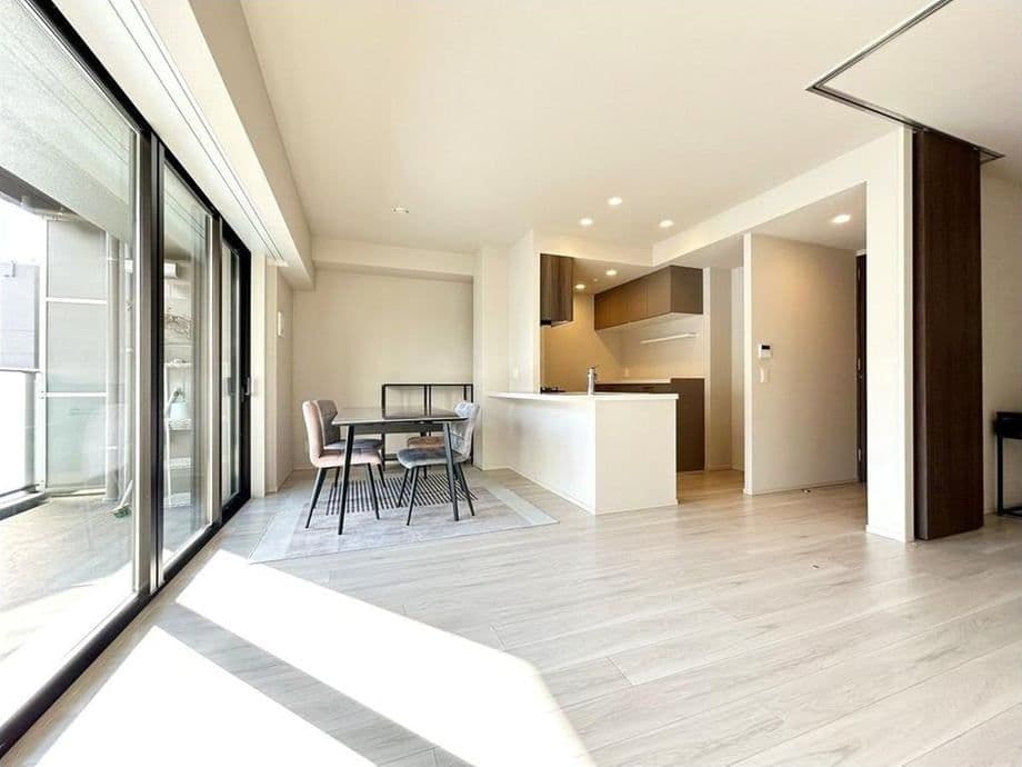 Modern 3BR in Fuchu, Steps from Keio Line Station - View 1