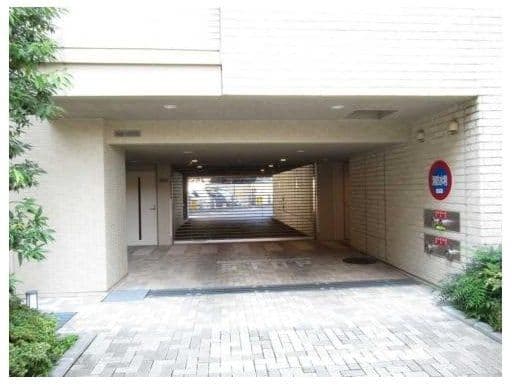Spacious 4BR Family Home in Hachioji - View 1