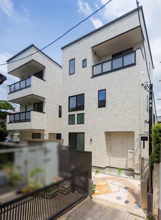 Spacious 1BR with Den Space in Koganei - View 1