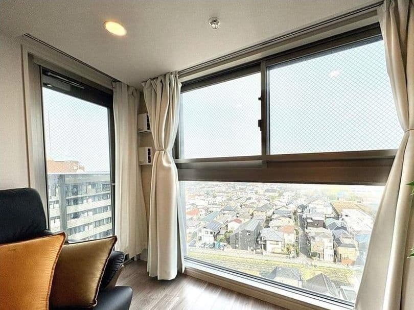 Brand New 3BR Steps from the Station - View 1