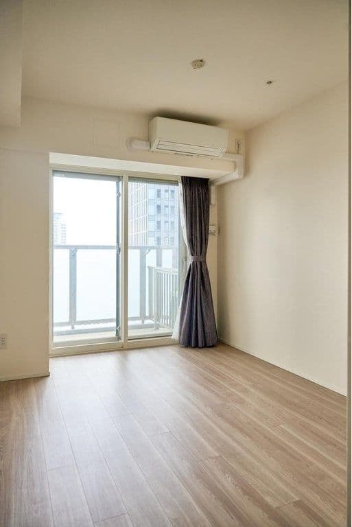 Spacious 3BR Tama Apartment, Walk to Keio Line
