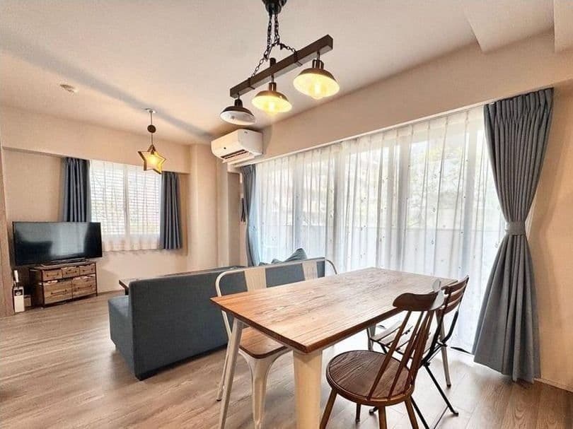 Bright 2BR Just 5 Min from Tama-Plaza Station - View 1