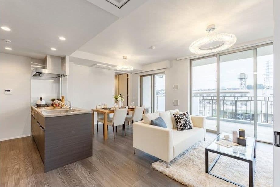 Luxury 4BR Family Home Near Aobadai Station - View 1