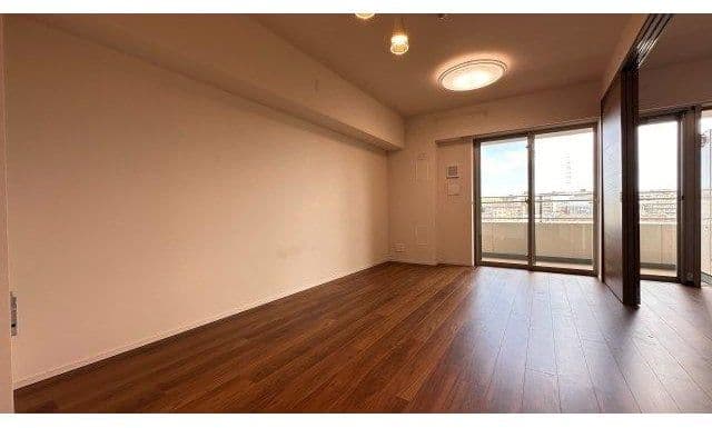 Modern 2BR Luxury Home Near Tamaplaza Station - View 1