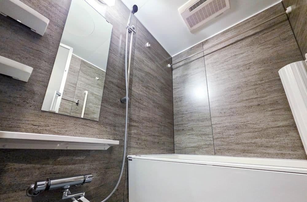 Newly Built 3BR Near Kannai Station - View 1