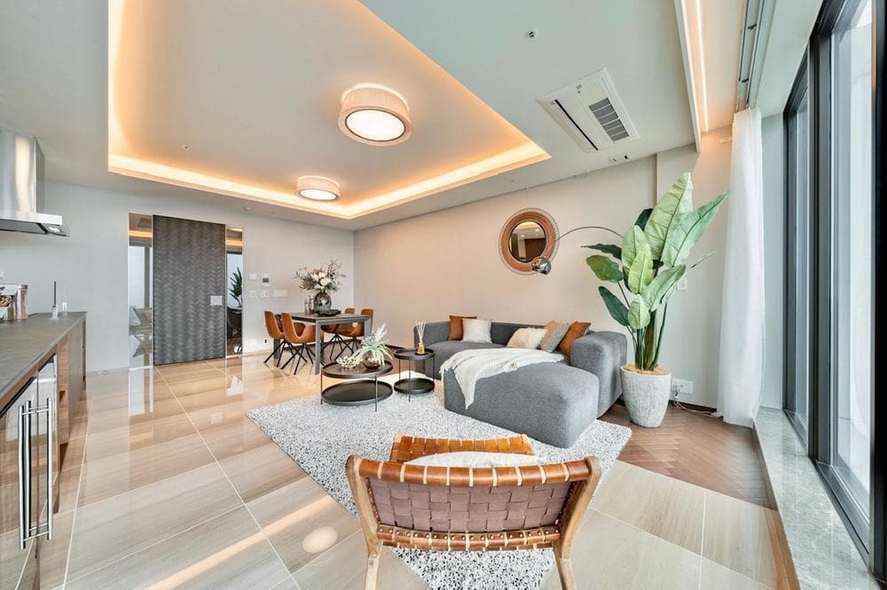 Grand 2BR Penthouse with Den in Kitanaka - View 1