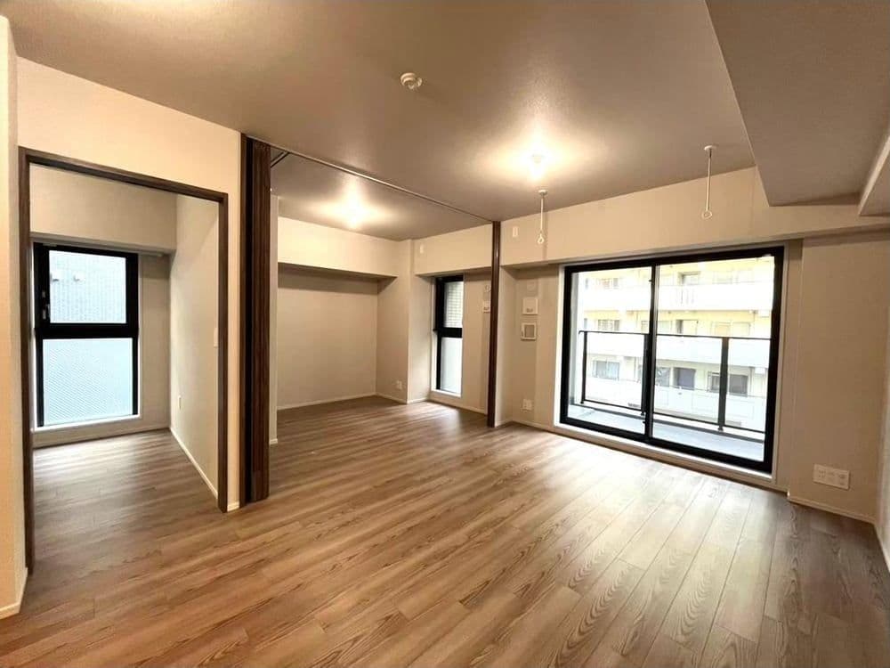 New Build 3BR 5 Min Walk to Kannai Station - View 1