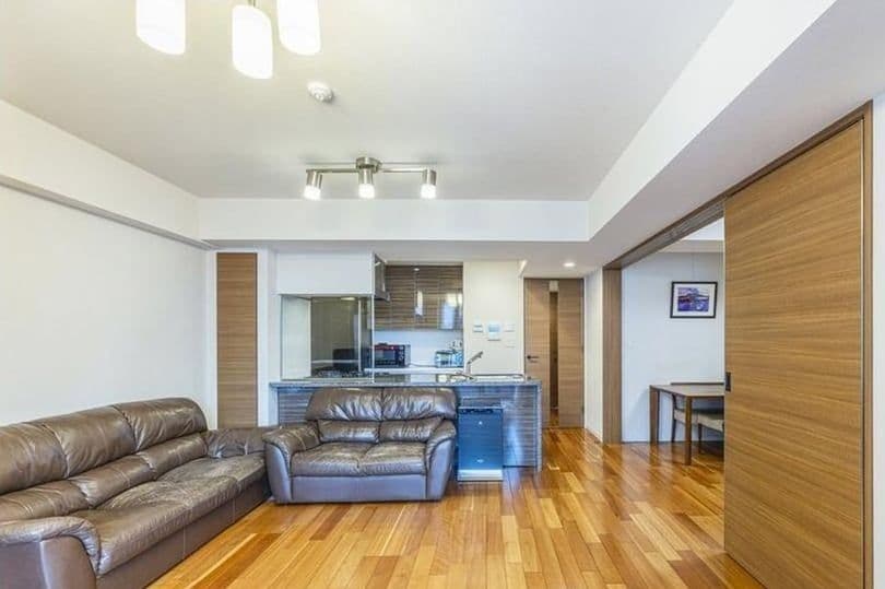 Spacious 3BR Near Sakuragicho Station - View 1