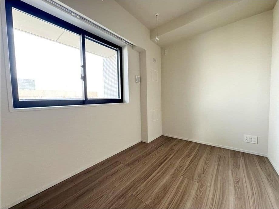 Luxury 3BR in Upcoming Yokohama Tsurumi Development - View 1