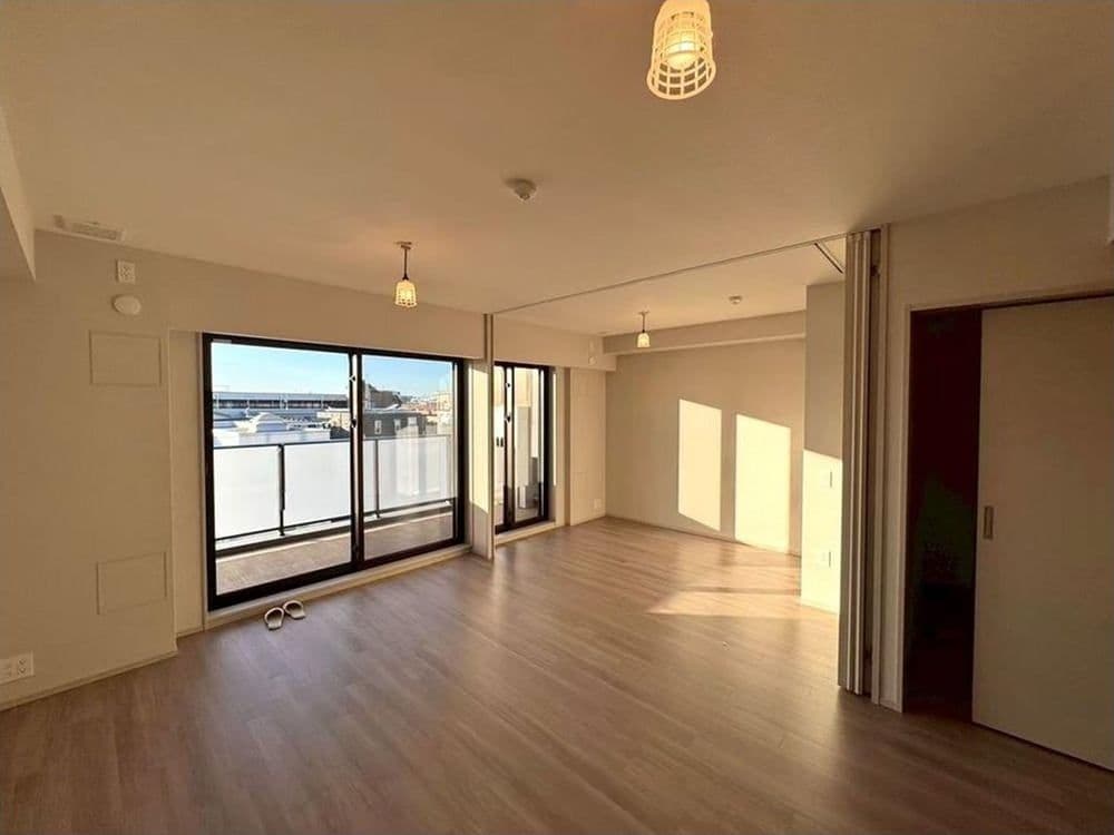 Modern 3BR Maison in Quiet Musashi-Kosugi Area - View 1