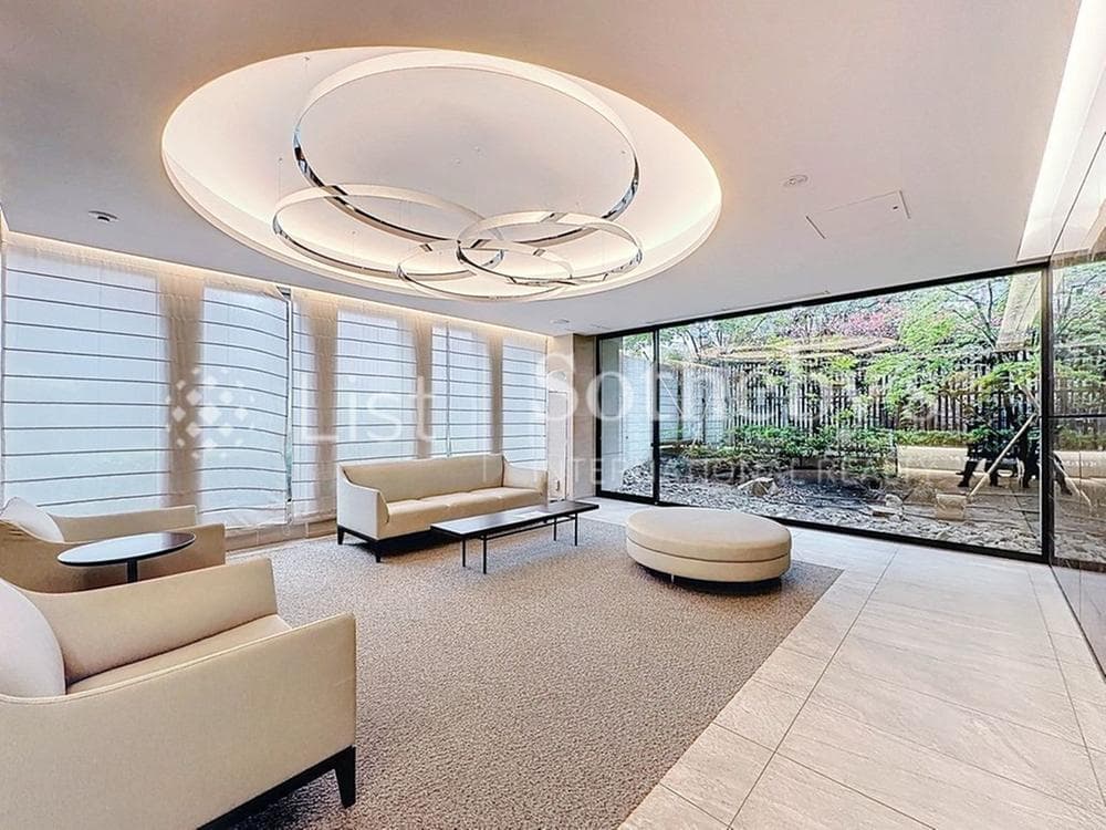 Value-Priced 3BR in Takatsu Near Musashi-Shinjo Station - View 1