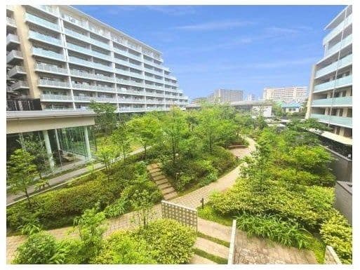 3BR with Den, 4-Minute Walk to Tsujido Station - View 1