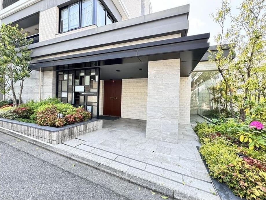 3BR Just 3 Minutes from Chuo-Rinkan Station