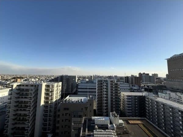 Bright 3BR Close to Shintoshin Station - View 1