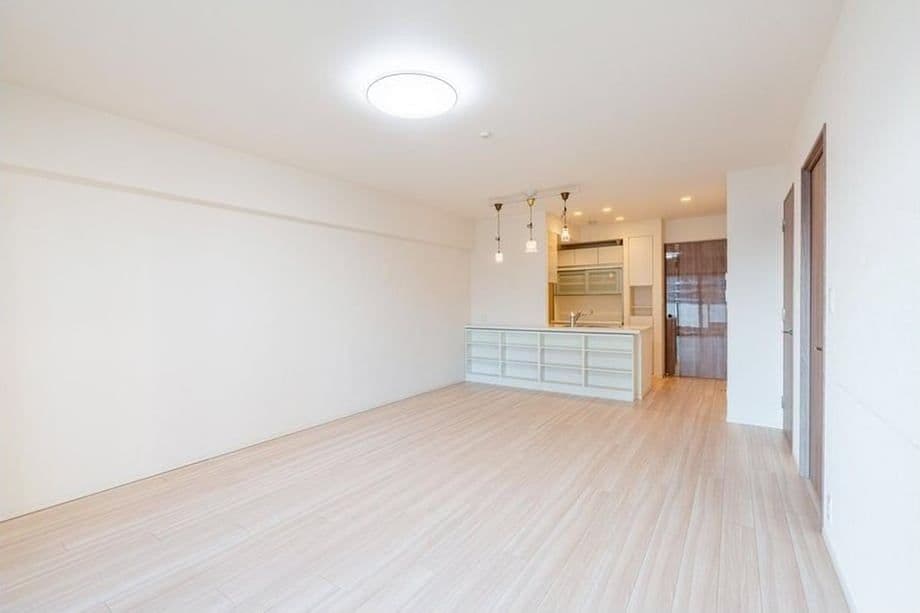 Value 3BR in Makuhari Bay Park - View 1