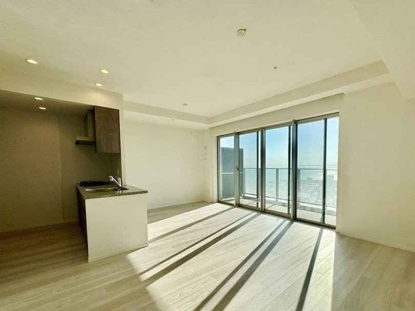 New 3BR Residence in Makuhari - View 1
